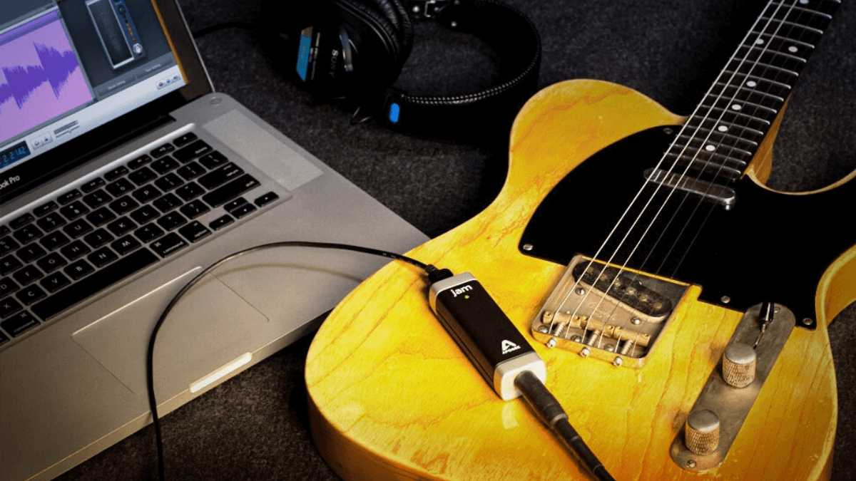 Connect Guitar to Computer